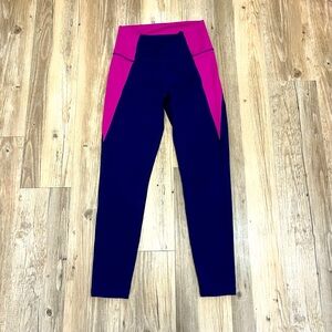 Wilo Women’s leggings size various color multi pink purple size Medium